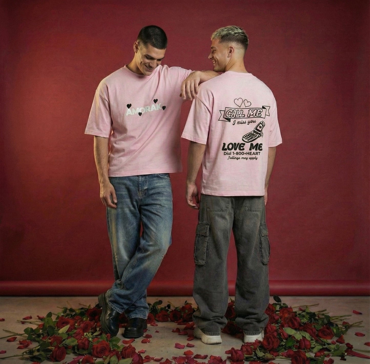 AMORAKI XOXO HOTLINE Tee