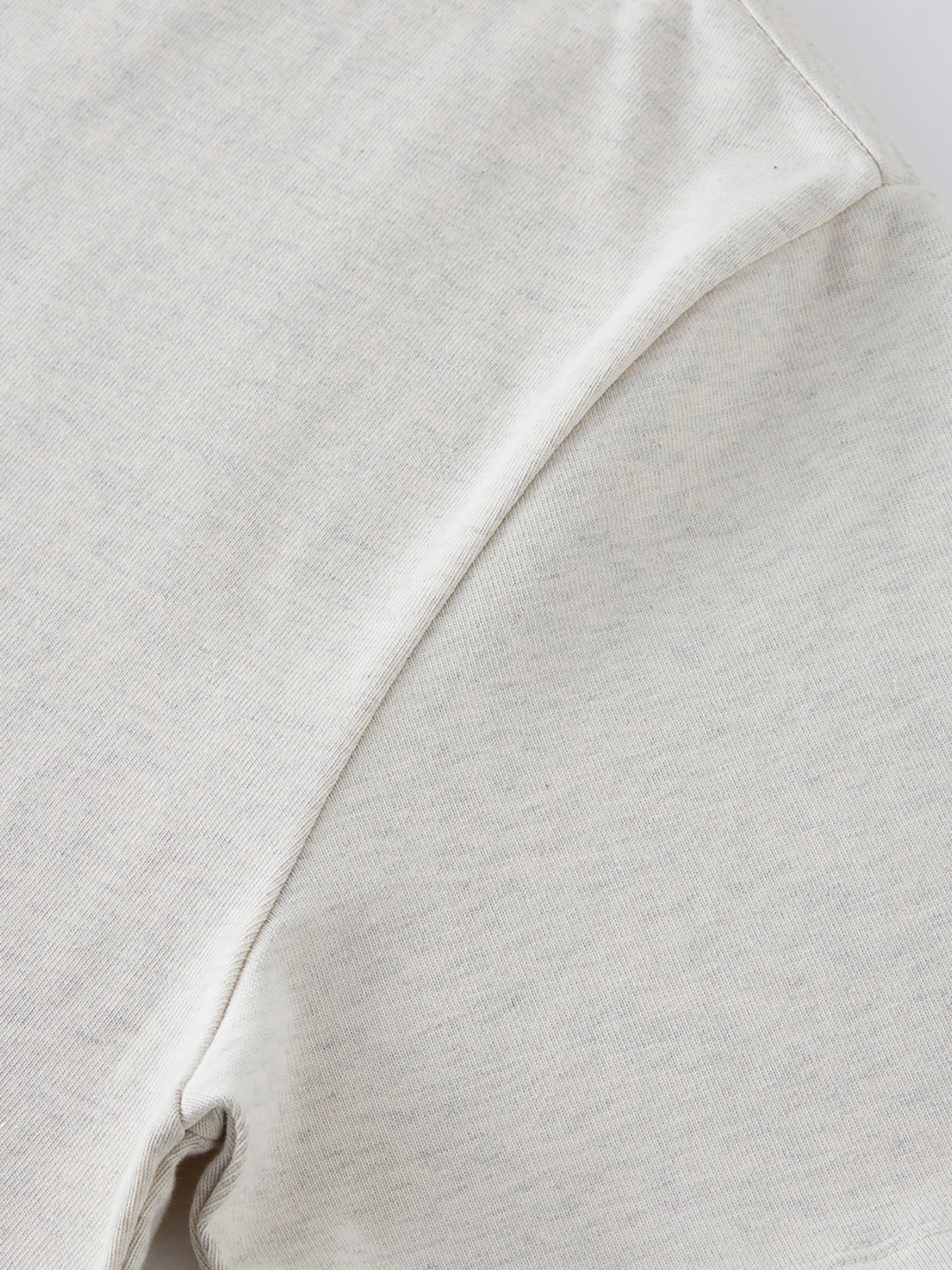 AMORAKI LOGO HEAVYWEIGHT TEE