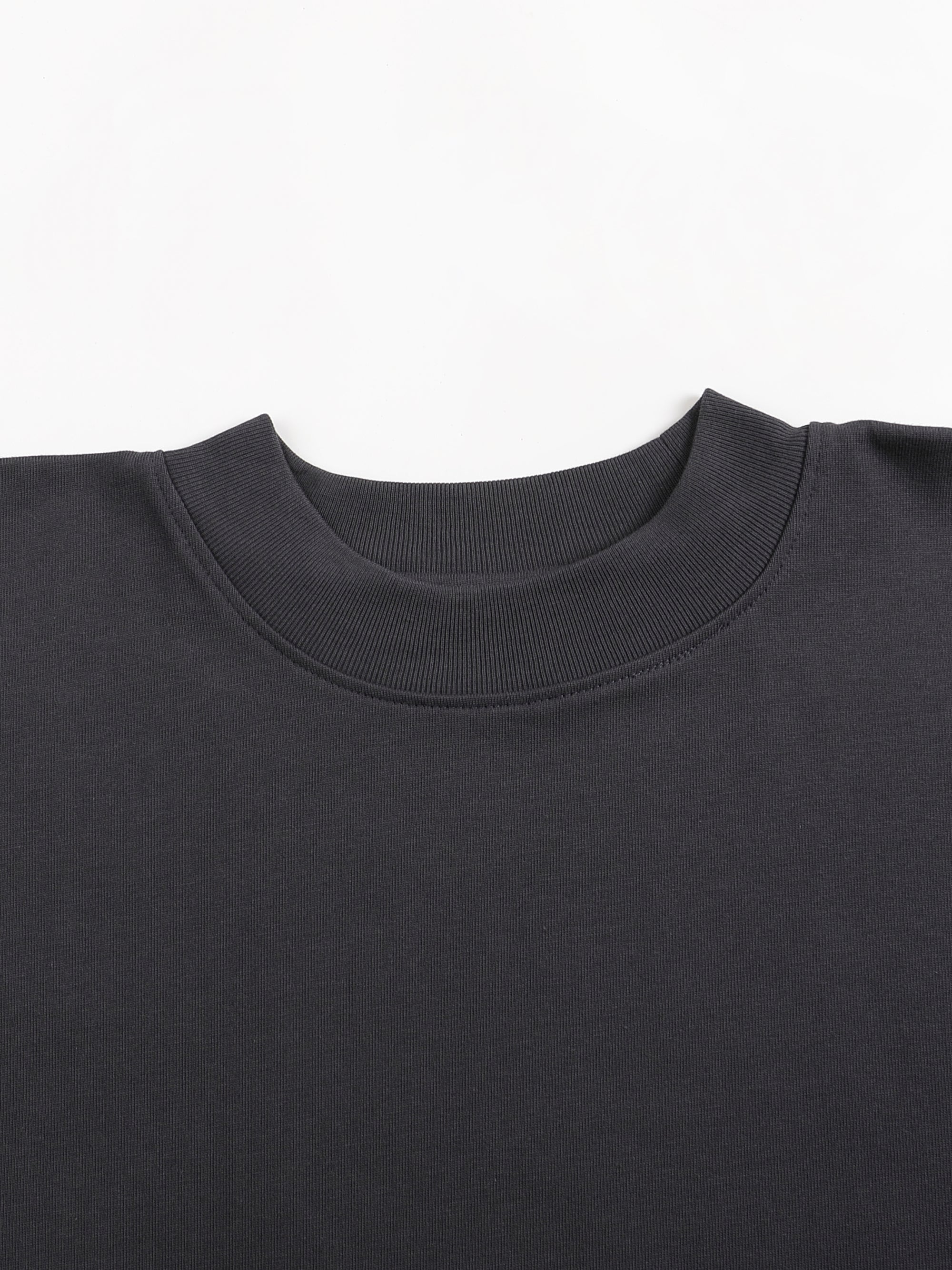 AMORAKI CLOUDY TEE
