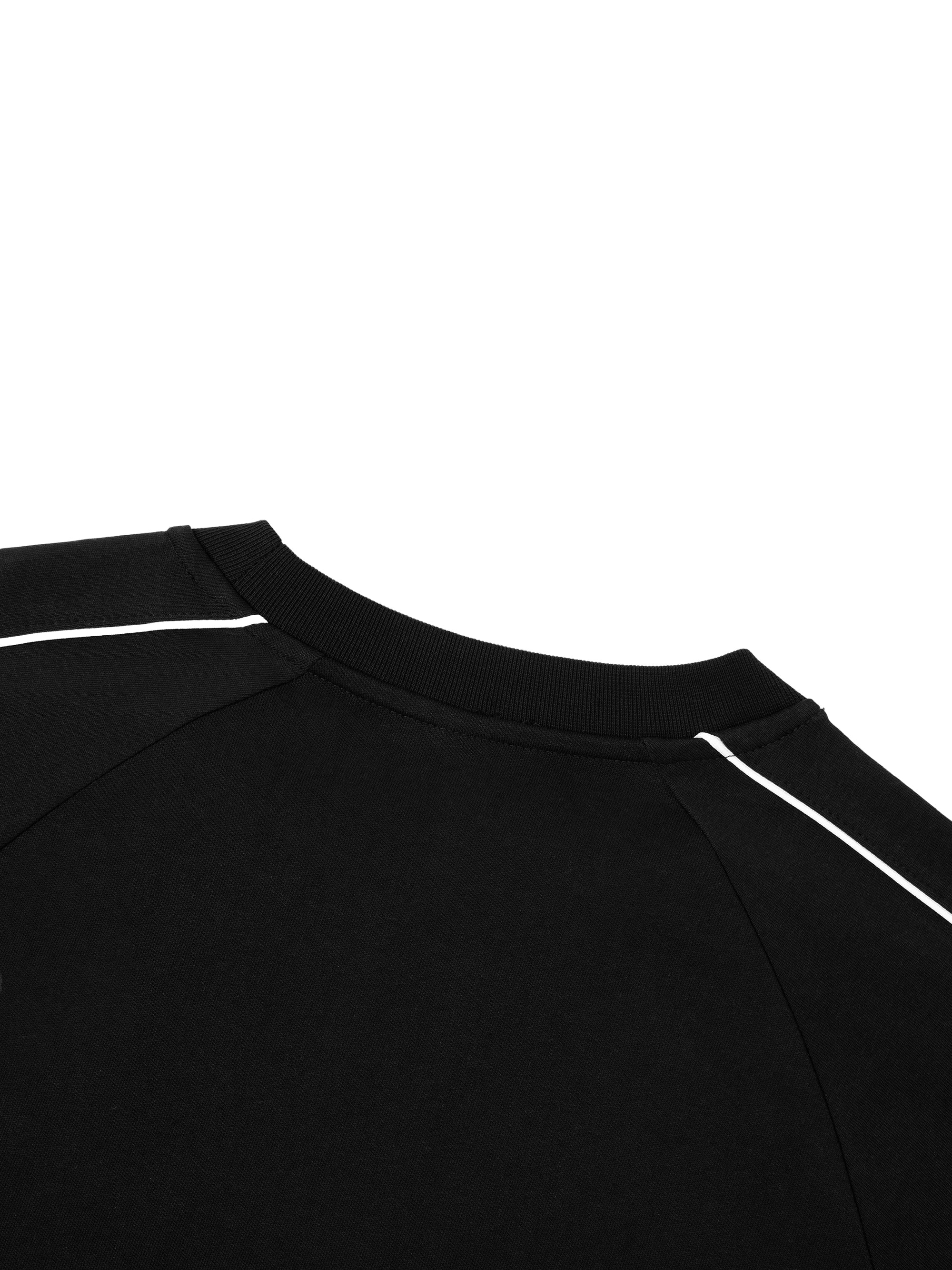 AMORAKI CONTRAST STITCH RAGLAN TEE