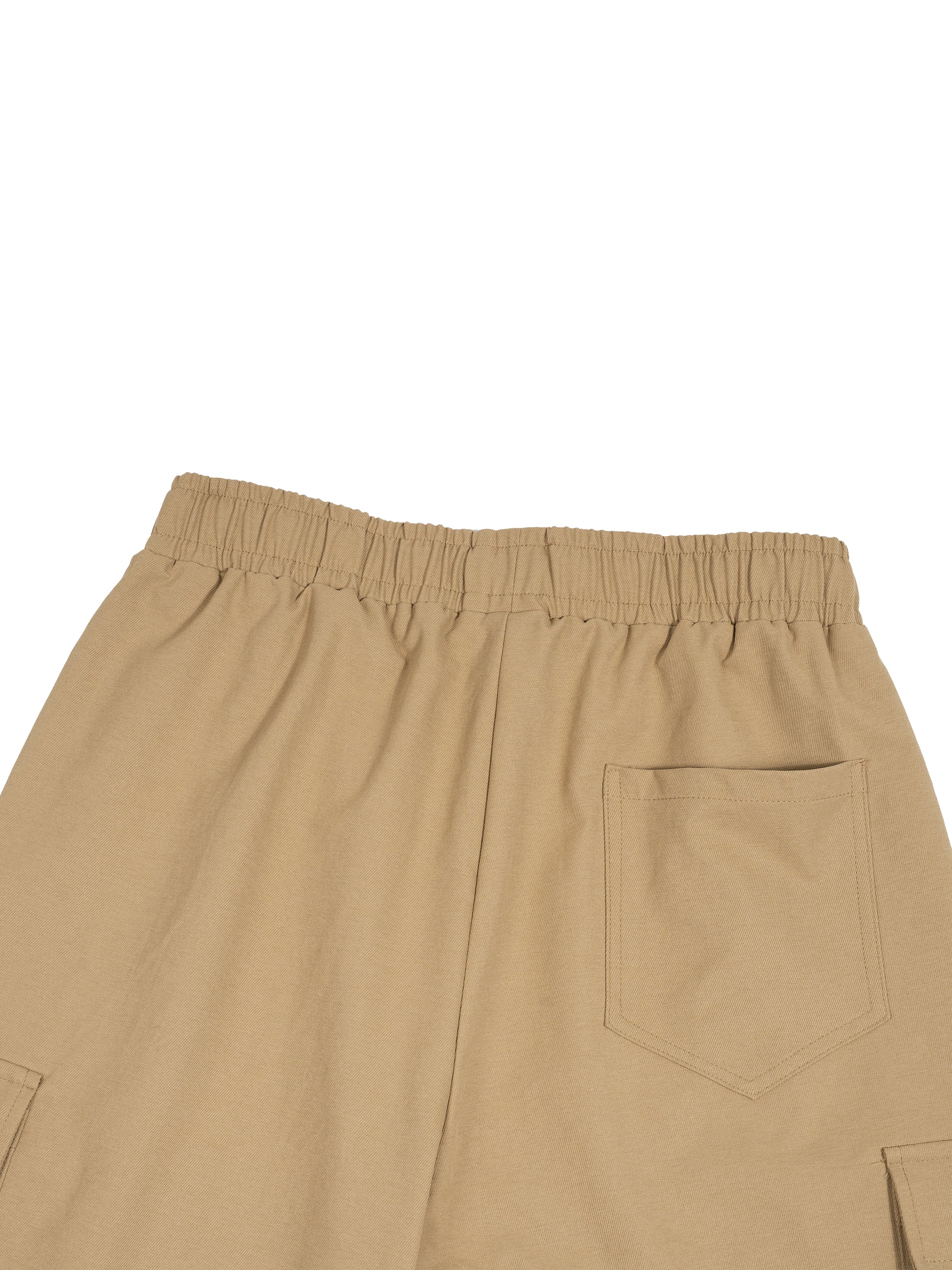 AMORAKI LINEAR SHORTS